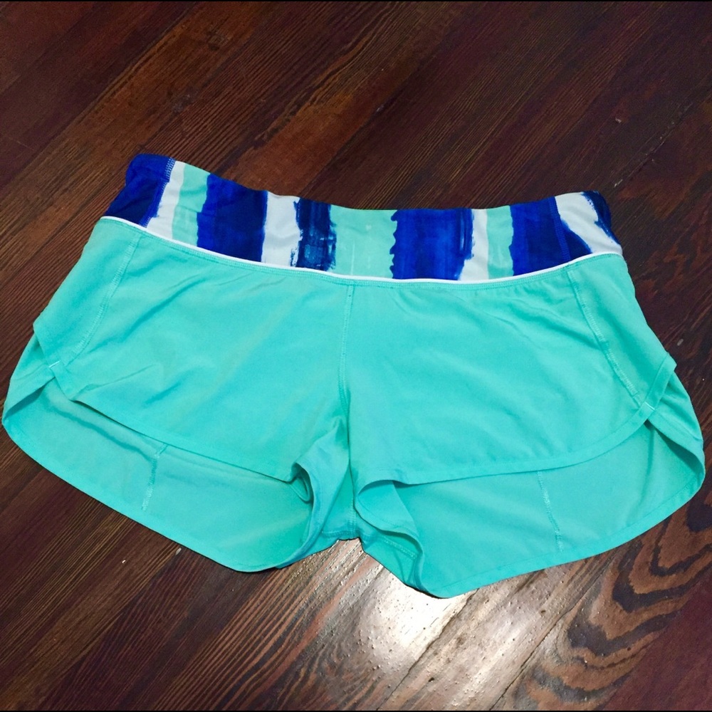 Lululemon Menthol Speed Shorts EUC 8